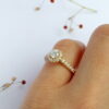 Blanc - pierścionek zaręczynowy z brylantami z żółtego złota - Marcin Czop Autorska Pracownia Biżuterii -gp3